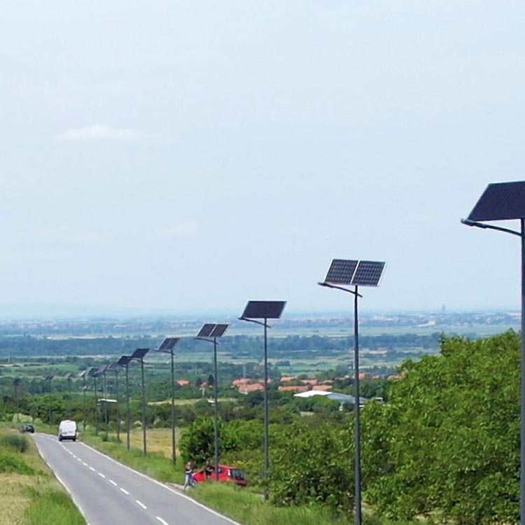 Chuyên mua bán sửa chữa đèn năng lượng mặt trời tại Đà Nẵng