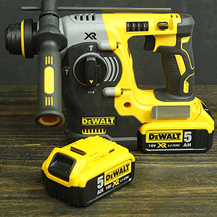 Sửa chữa Dewalt Đà Nẵng cho thợ công trình