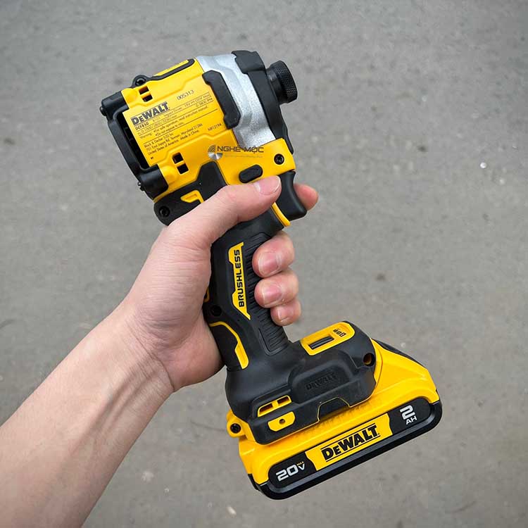 Sửa máy khoan Dewalt Đà Nẵng nhanh gọn